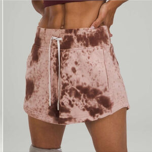 Lululemon Inner Glow Short 3" *Terry Marble Dye Silky French Press Sz 6